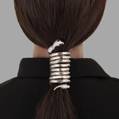 Adjustable Gothic-Inspired Snake Necklace and Bracelet Set