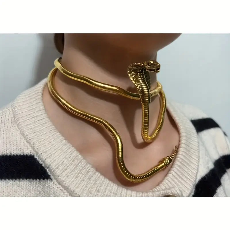 Adjustable Gothic-Inspired Snake Necklace and Bracelet Set