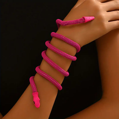 Adjustable Gothic-Inspired Snake Necklace and Bracelet Set