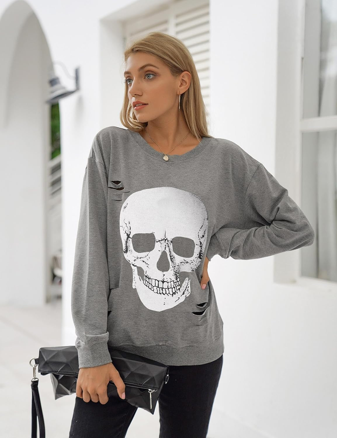 Women's Gothic Skull Graphic Long Sleeve Sweatshirts - Fall 2025 Collection