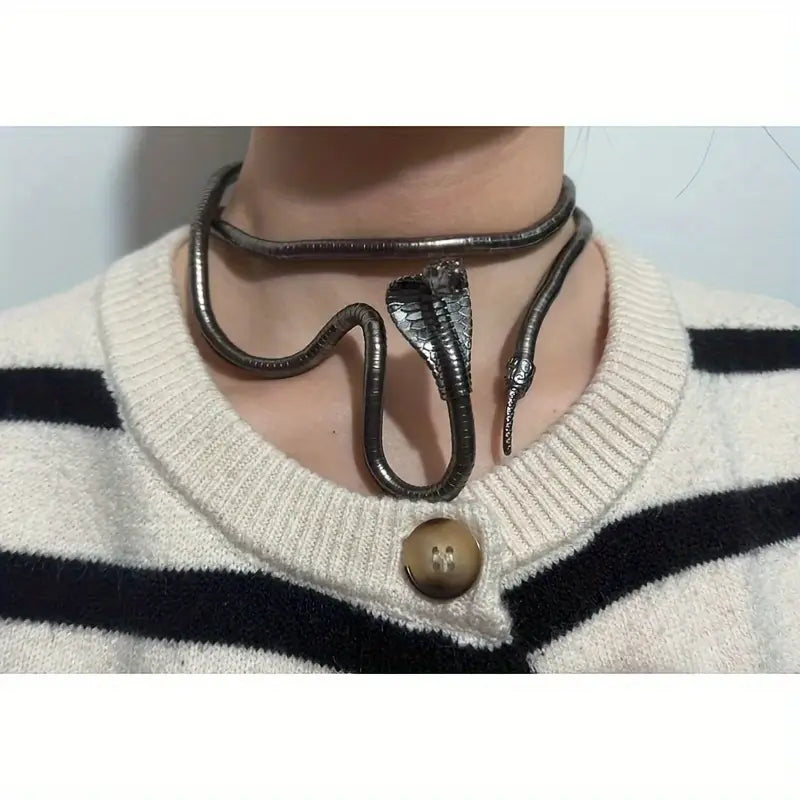 Adjustable Gothic-Inspired Snake Necklace and Bracelet Set